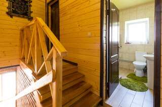 Комплексы для отдыха с коттеджами/бунгало Adelis Яремче Двухуровневые апартаменты-8